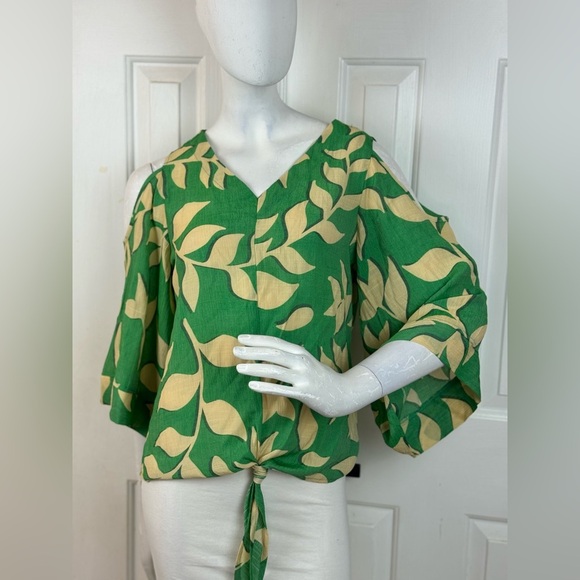 By Design Green and Cream Leaf Print Women's Top Size Small - Picture 12 of 13
